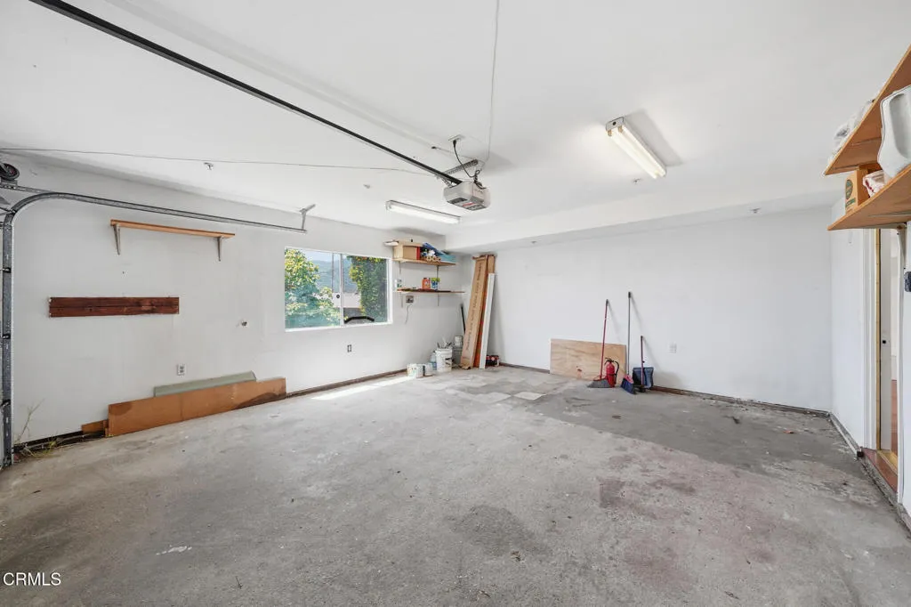 3302 Community Ave 50