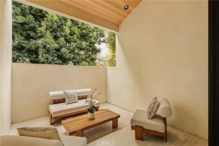 11937 Addison, Valley Village, California 91607