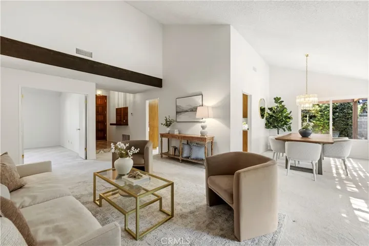 25033 Avenida Balita, Valencia, California 91355