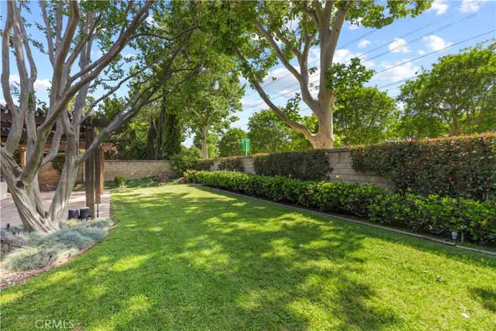 25033 Avenida Balita, Valencia, California 91355
