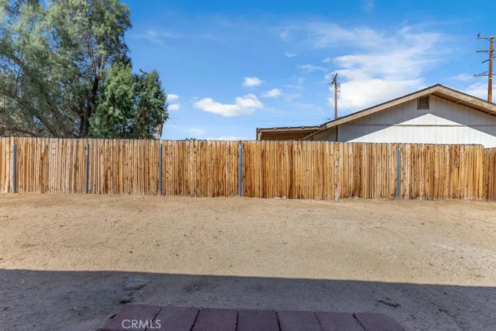 6414 East Court, 29 Palms, California 92277