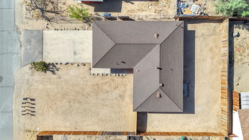 6414 East Court, 29 Palms, California 92277