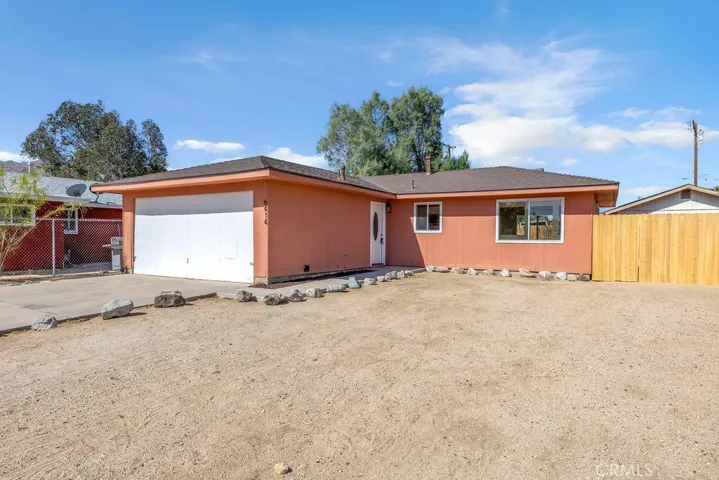6414 East Court, 29 Palms, California 92277