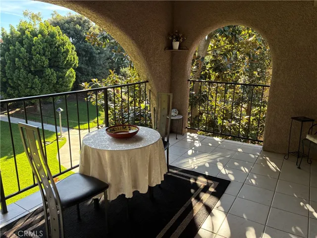 3420 Calle Azul 3f, Laguna Woods, California 92637