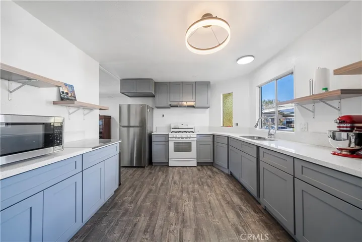 1401 W 9th 148, Pomona, California 91766