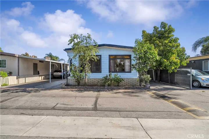 1401 W 9th 148, Pomona, California 91766
