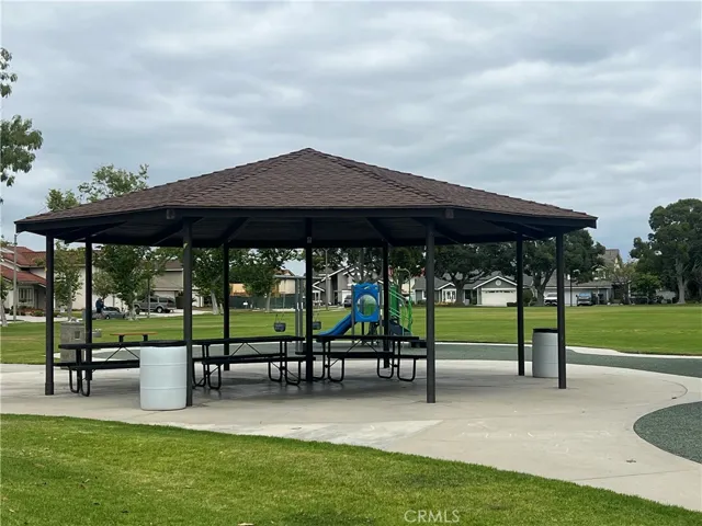 You can celebrate birthday's or bbq picnics here while watching the kids enjoy the playground.