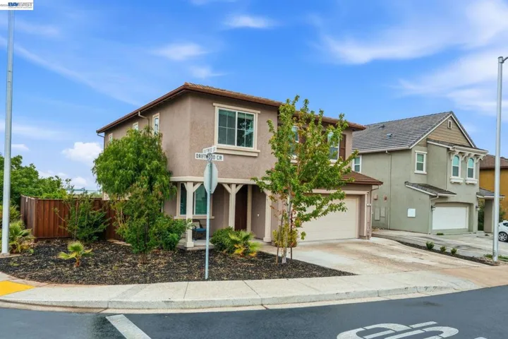 98 Driftwood Cir, Bay Point, California 94565