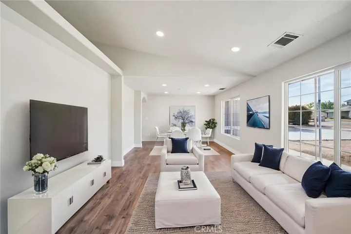 14980 Larch Street, Hesperia, California 92345