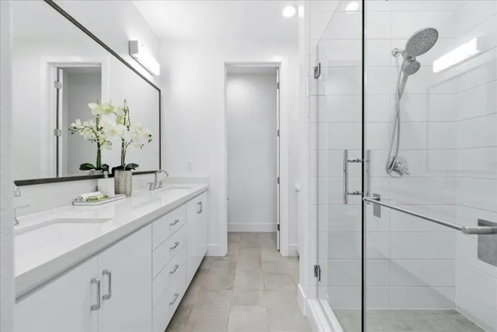 270 Ariana Place, Mountain View, California 94043