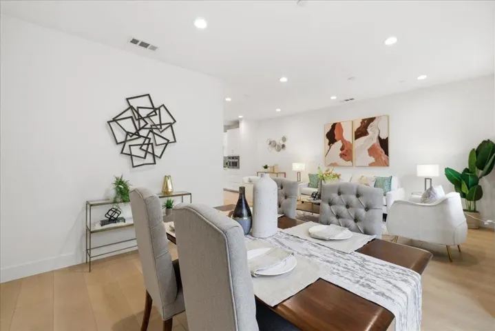 270 Ariana Place, Mountain View, California 94043