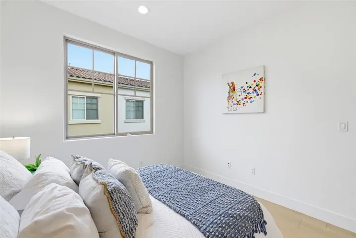 270 Ariana Place, Mountain View, California 94043