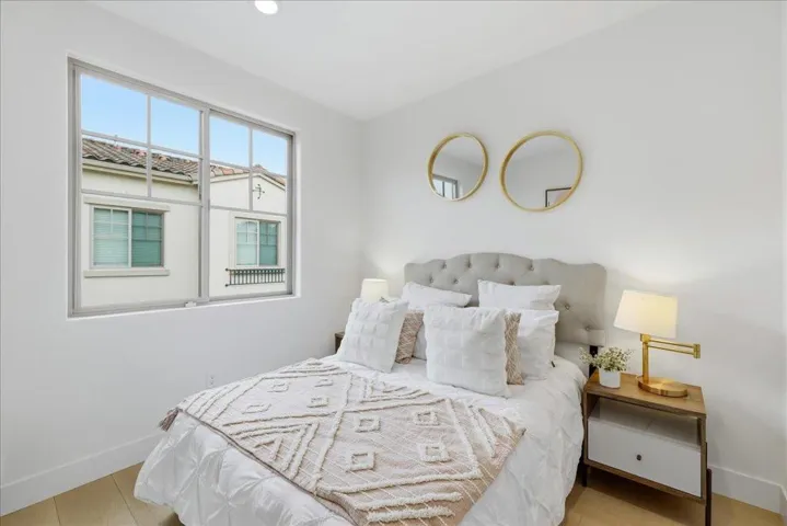 270 Ariana Place, Mountain View, California 94043