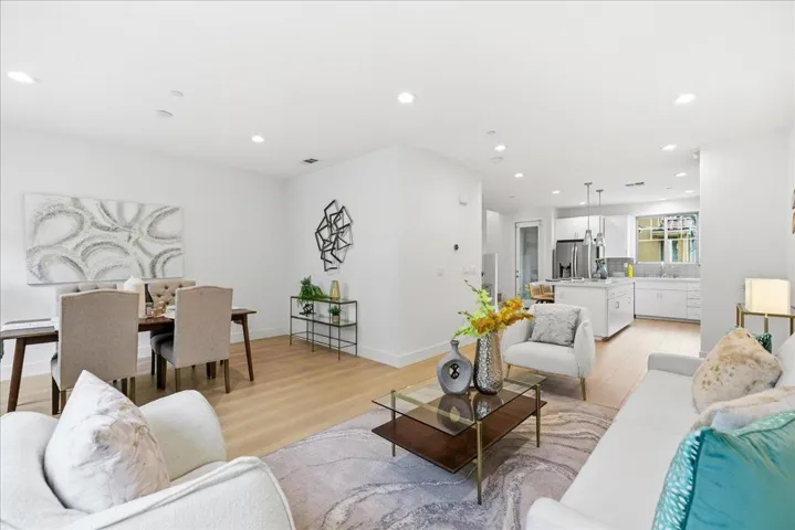 270 Ariana Place, Mountain View, California 94043