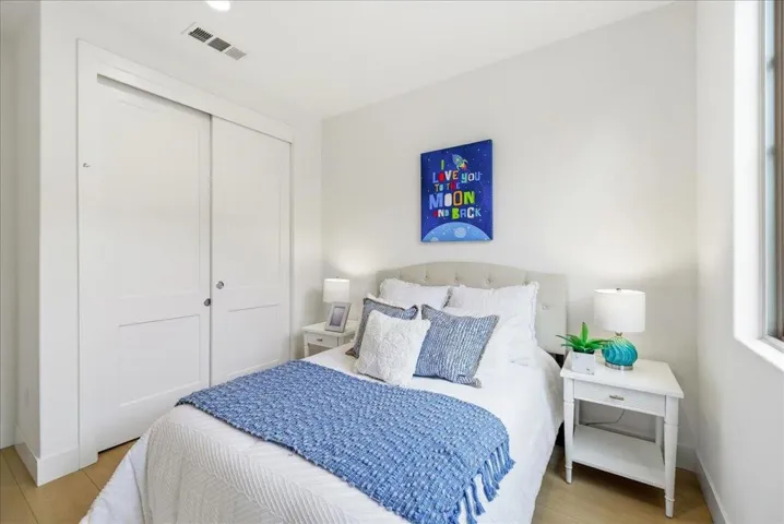 270 Ariana Place, Mountain View, California 94043