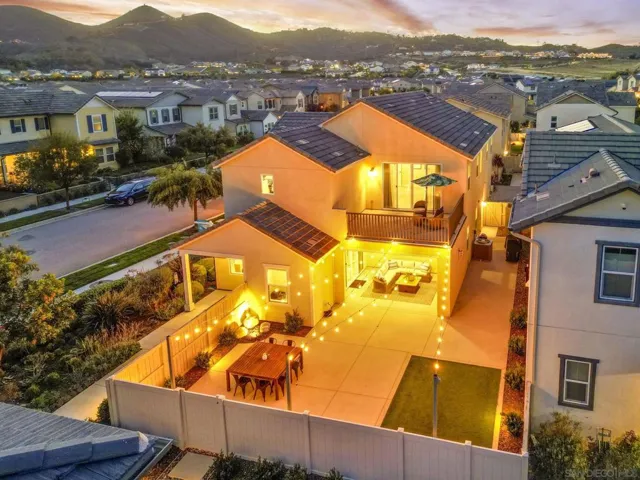 21715 Deer Grass, Escondido, California 92029