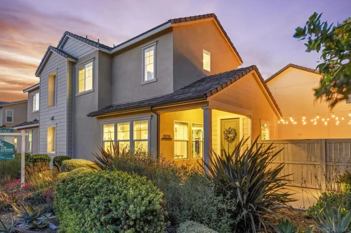 21715 Deer Grass, Escondido, California 92029