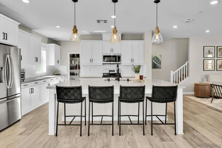 21715 Deer Grass, Escondido, California 92029