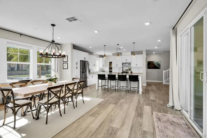 21715 Deer Grass, Escondido, California 92029