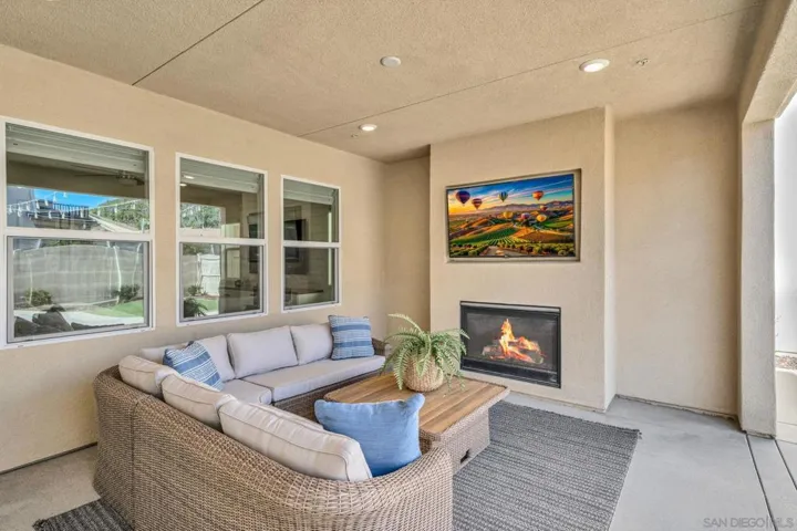 21715 Deer Grass, Escondido, California 92029