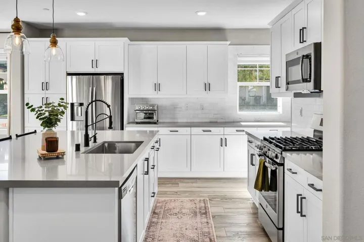 21715 Deer Grass, Escondido, California 92029
