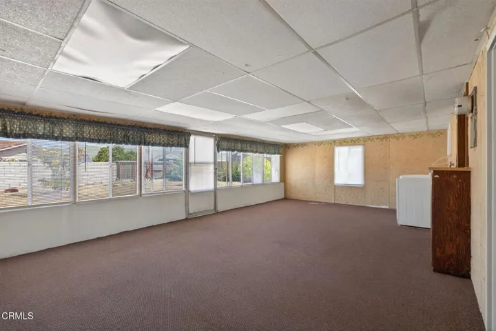 29-web-or-mls-UpmarketMedia-1566N7th-055