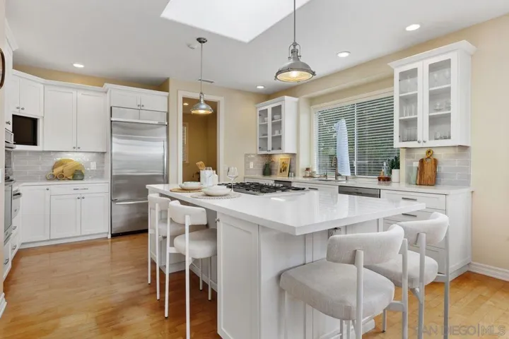 14353 Sandhill Dr., Poway, California 92064
