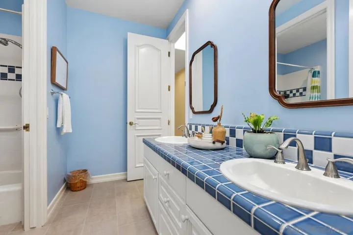14353 Sandhill Dr., Poway, California 92064