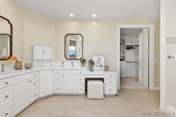 14353 Sandhill Dr., Poway, California 92064