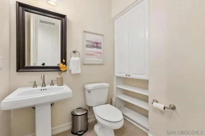 14353 Sandhill Dr., Poway, California 92064