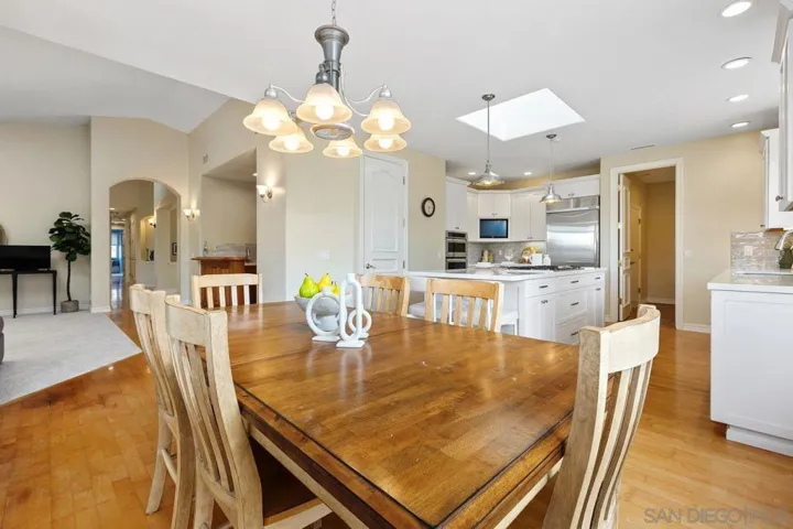 14353 Sandhill Dr., Poway, California 92064