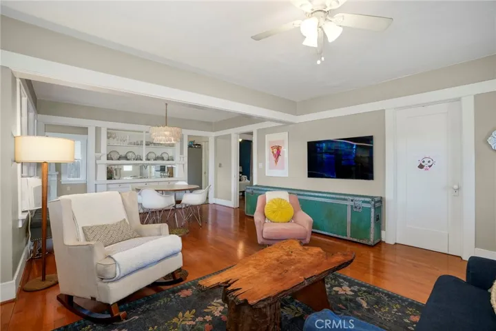 733 Walnut, Long Beach, California 90813