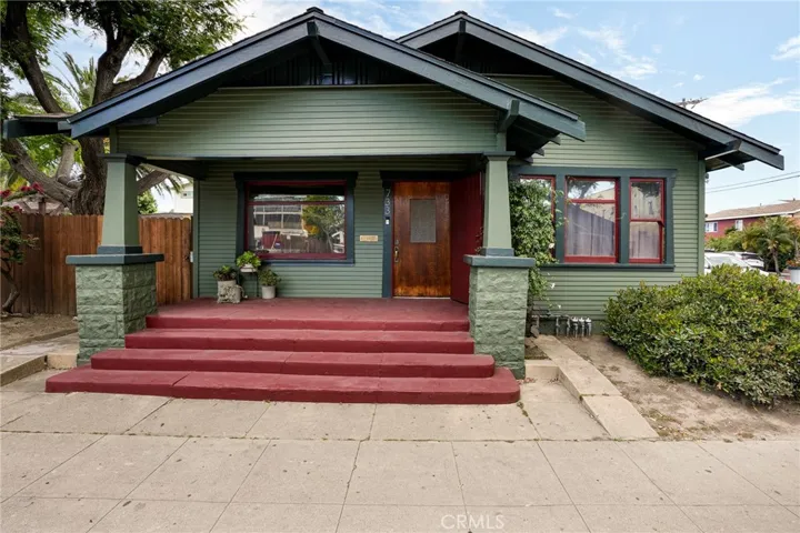 733 Walnut, Long Beach, California 90813