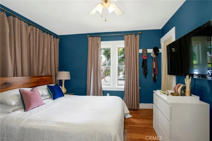 733 Walnut, Long Beach, California 90813