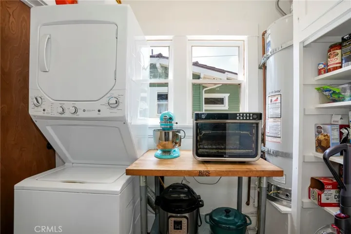 733 Walnut, Long Beach, California 90813