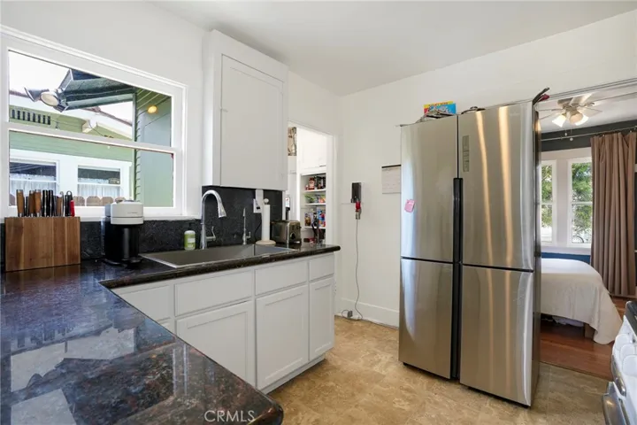 733 Walnut, Long Beach, California 90813