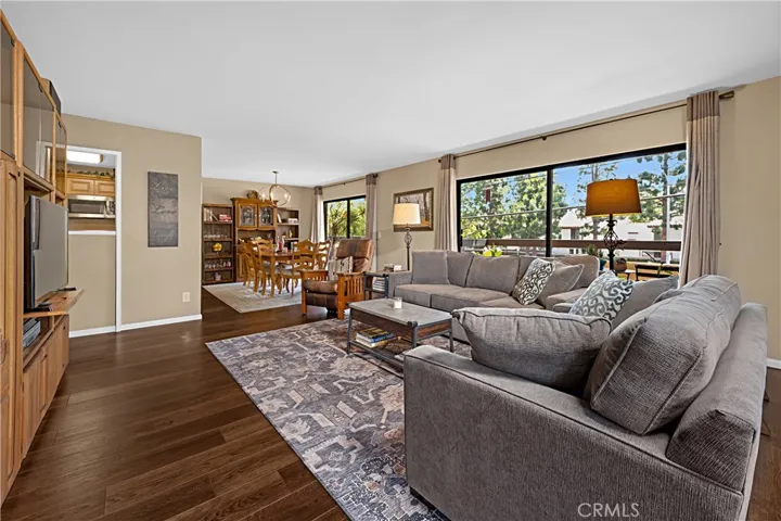 5001 E Atherton 204, Long Beach, California 90815