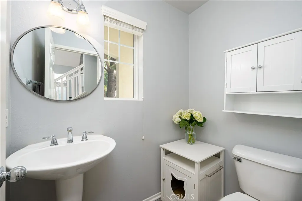 Powder room