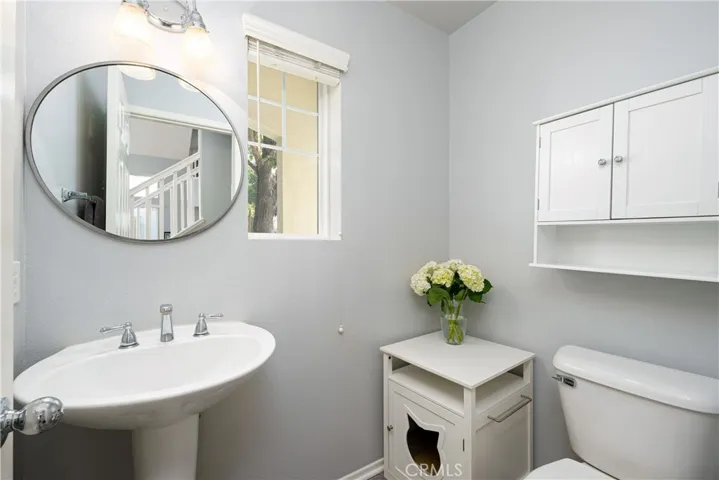 Powder room