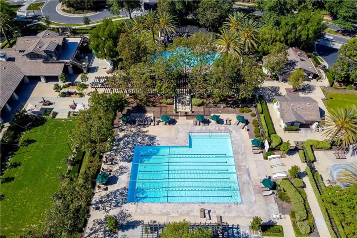 Oak knoll Club house