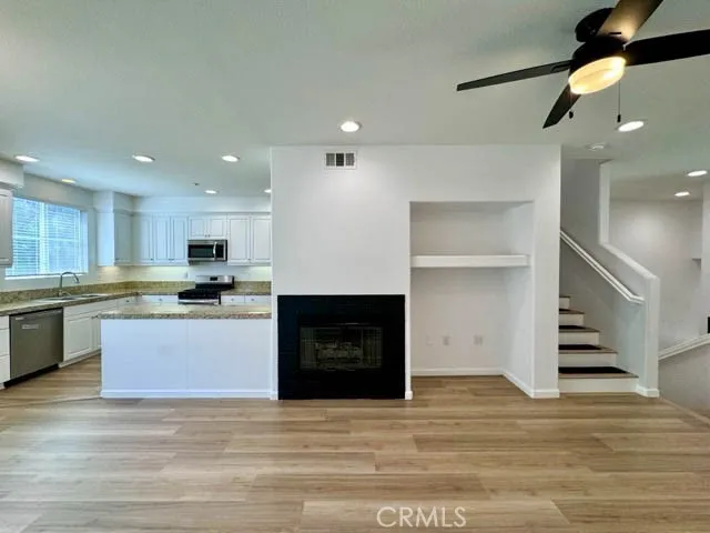 33620 Willow Haven Lane, Murrieta, California 92563