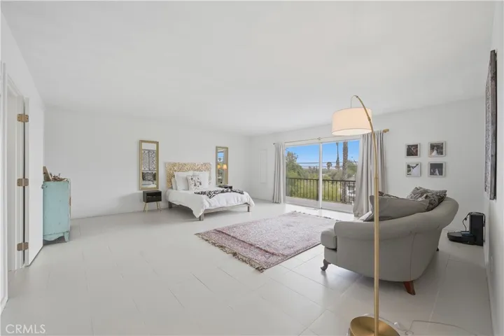 Master suite