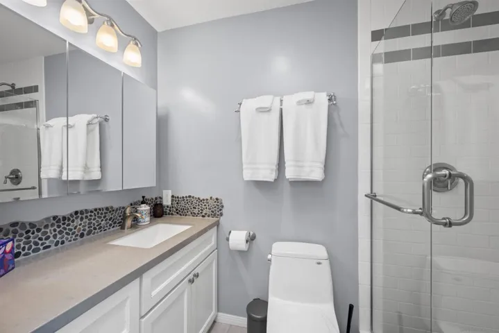 749 Zanzibar Ct, San Diego, California 92109