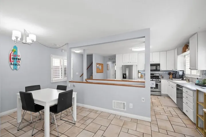 749 Zanzibar Ct, San Diego, California 92109