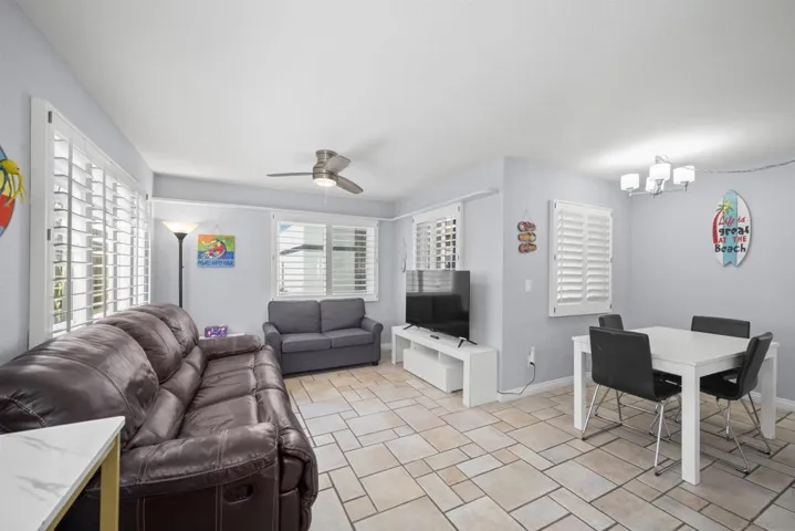 749 Zanzibar Ct, San Diego, California 92109