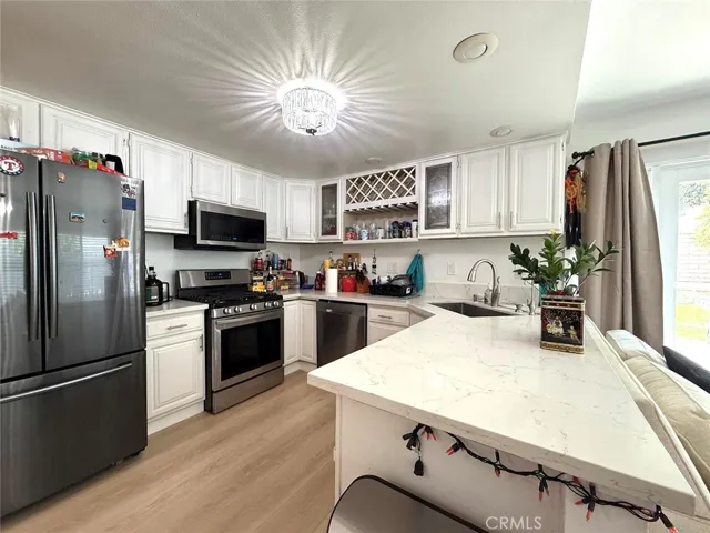 25347 Via Oriol, Valencia, California 91355