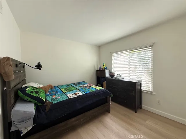 25347 Via Oriol, Valencia, California 91355