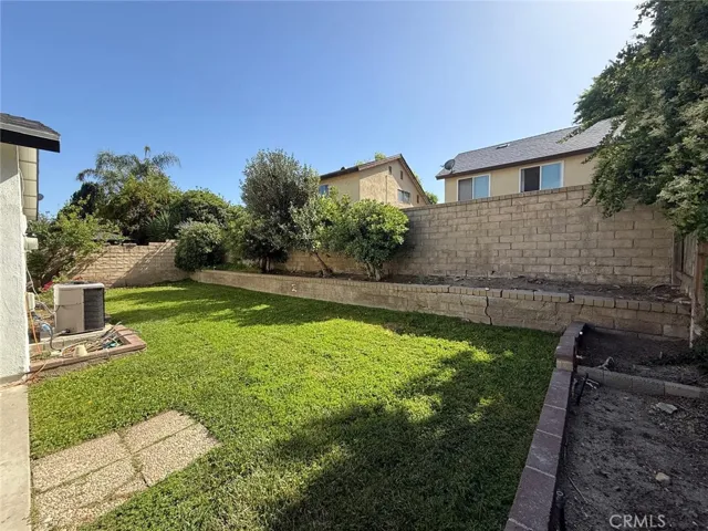 25347 Via Oriol, Valencia, California 91355