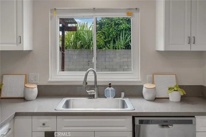 10471 Whirlaway Street, Cypress, California 90630