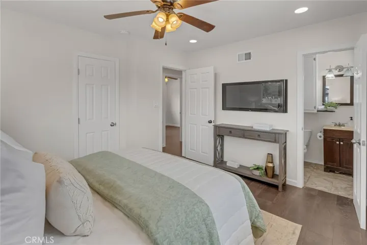 10471 Whirlaway Street, Cypress, California 90630